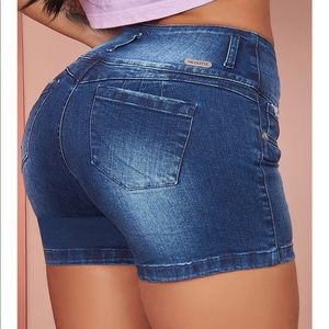 Colombian butt lifting shorts 100% Colombian